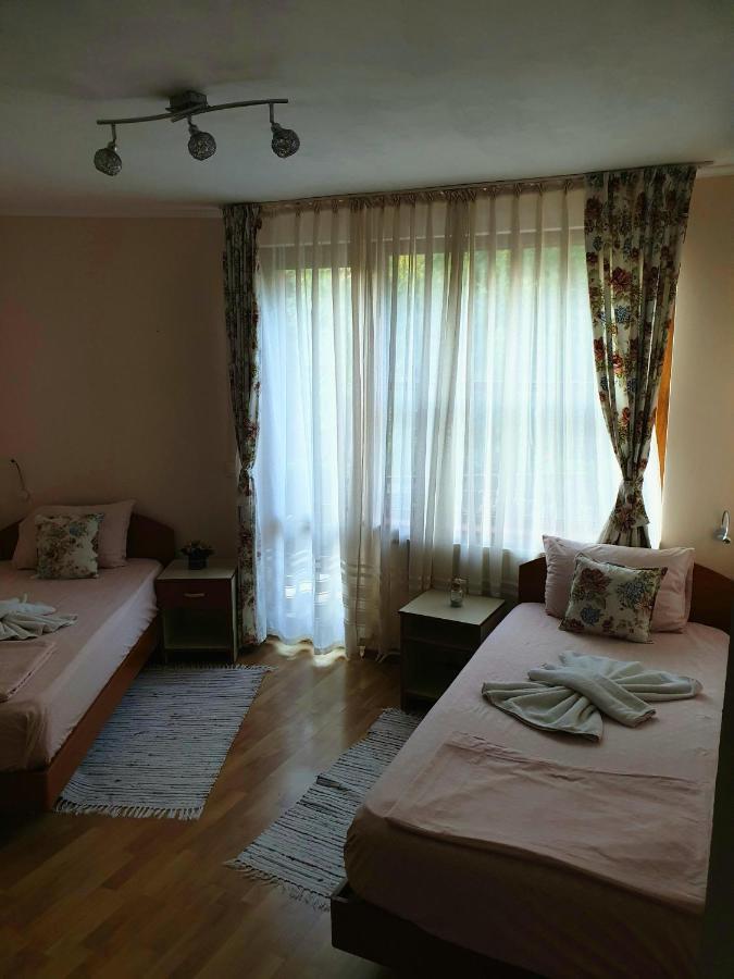 Guest House Juja Nesebar Exteriör bild